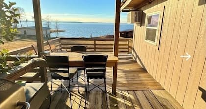 Private lakefront home with amazing views!