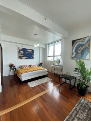 2 bedrooms, free WiFi, bed sheets, wheelchair access