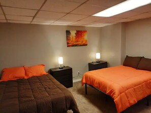 2 habitaciones, tabla de planchar con plancha y wifi gratis 