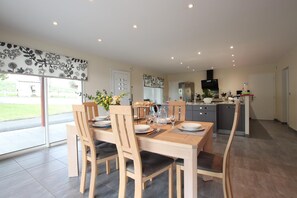 Dining - Ixtulian-borda - Hasparren (HASPARREN)