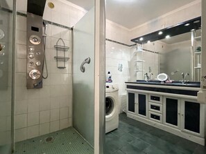Shower - BASERIAN - SAINT-PE-DE-LEREN (SAINT-PE-DE-LEREN)