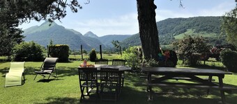 CHEZ ESCARAIN - ARETTE