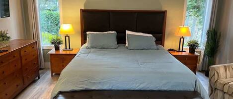 1 bedroom, iron/ironing board, WiFi, bed sheets