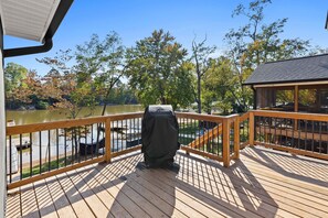 Terrace/patio - Lakefront Getaway: Dock, Kayaks, Fire Pit, 70" TV (Lexington)