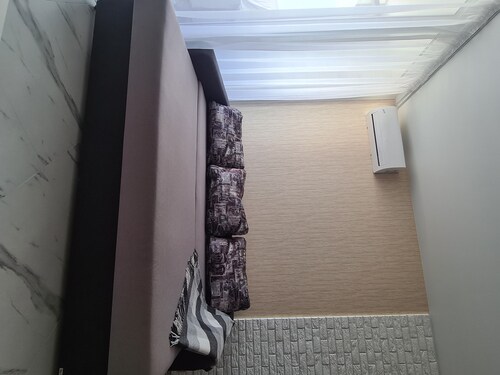 Level 23 - Sky View Apartment