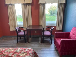 Deluxe Single Room | Down duvets, individually furnished, blackout curtains, free WiFi