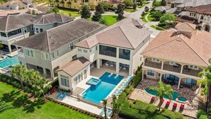 Unclassified image, 5 of 91, button - Perfect 7 Bedroom Villa on Reunion Resort and Spa, Orlando Villa 4651 (Kissimmee)