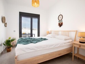 2 slaapkamers, een strijkplank/strijkijzer, wifi