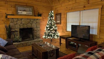 Smart TV, fireplace, DVD player, foosball