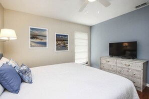4 bedrooms, iron/ironing board, free WiFi, bed sheets