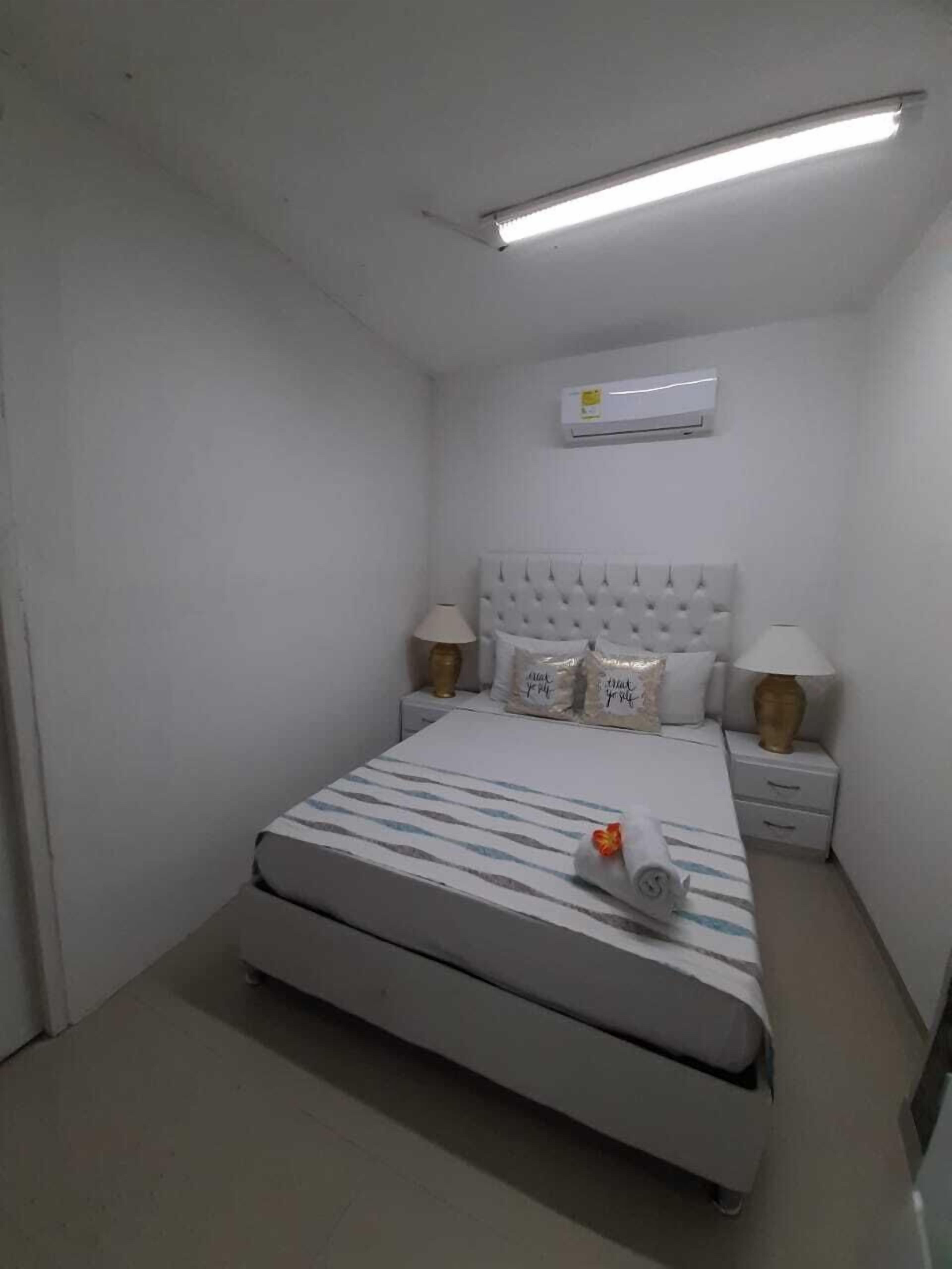 基本公寓 | 3 間睡房、免費 Wi-Fi