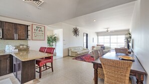 Dining - Mayan Lakes 14-203  with Amazing pool areas (Puerto Peñasco)