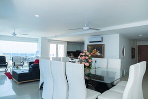 Luxury Apartment | Dining room - PH17P Penthouse Cartagena Frente al mar (Cartagena)