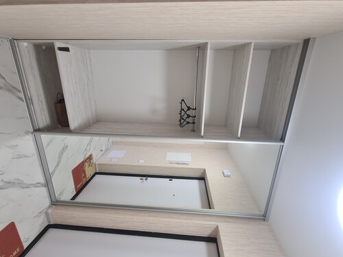 Level 23 - Sky View Apartment