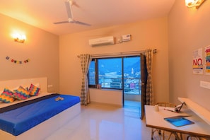 Wifi gratis y ropa de cama