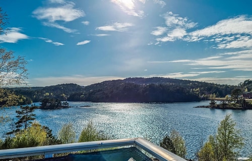 Acogedor apartamento en Mandal con WiFi