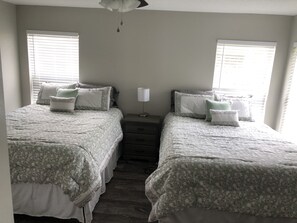 3 bedrooms, WiFi, bed sheets