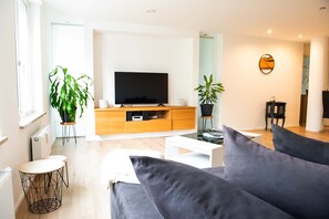 تلفزيون ذكي