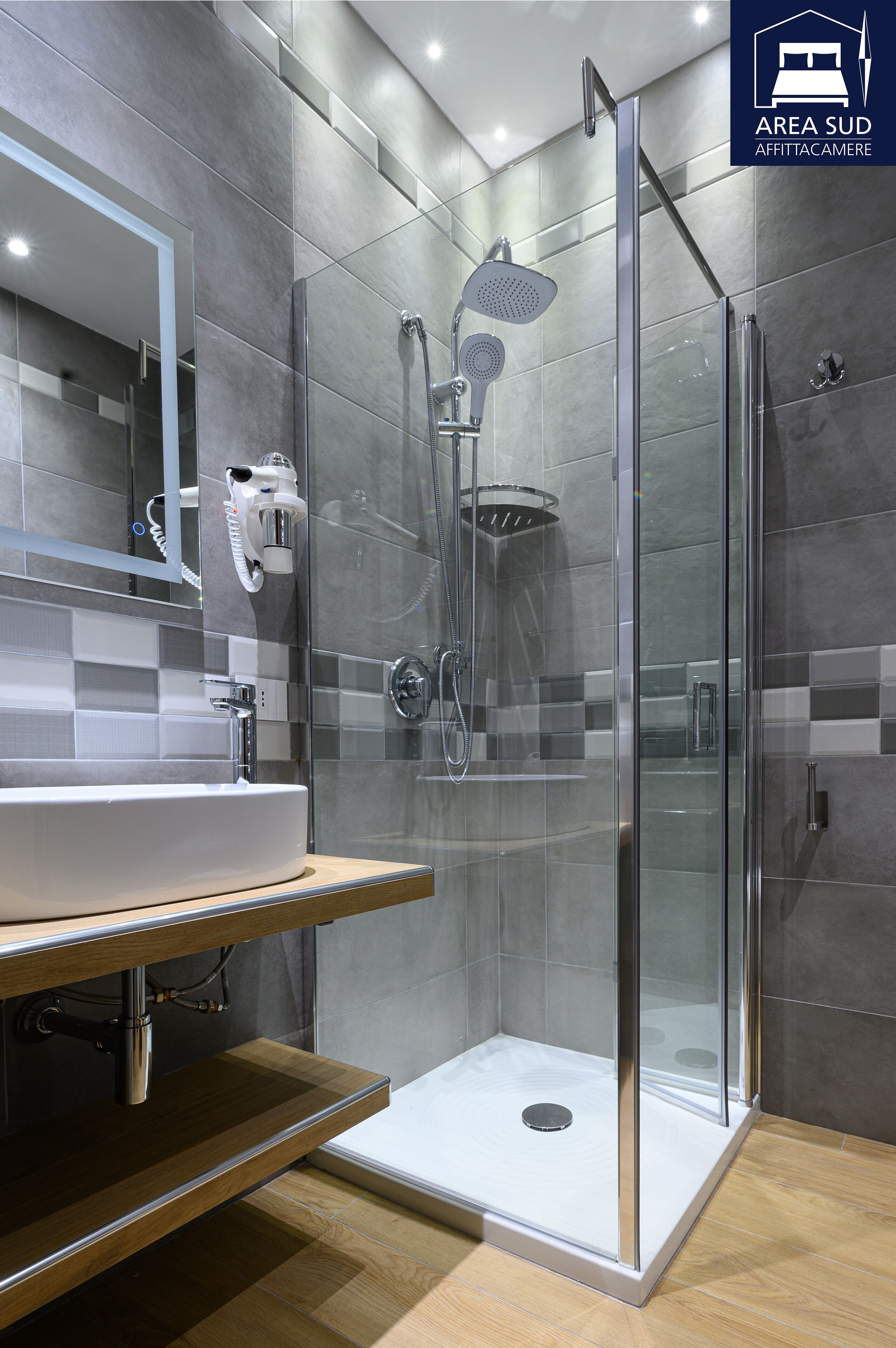 Dusche, Haartrockner, Bidet, Handtücher