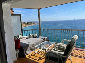 Property grounds - Escapade to unique place with direct sea access (Salou)