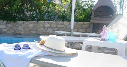 Detached Holiday Villa with private pool in Loutra, Crete