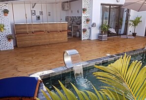 Indoor pool, outdoor pool - Rental between manapany and grand anse (Petite Île)