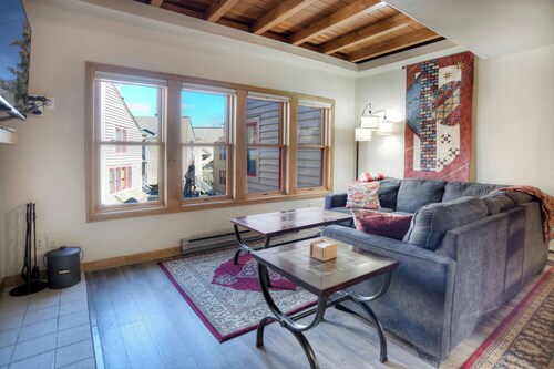 Durango Hideaway (#16) | Pool, HotTub - Near FLC, Town, Trails & Golf