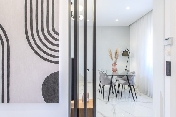 3 Schlafzimmer, Bügeleisen/Bügelbrett, WLAN, Bettwäsche