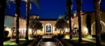 La Casita #2 * Romantic Studio at Legacy Villas* Views * 12 Pools *
