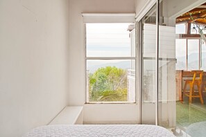 4 bedrooms, free WiFi, bed sheets