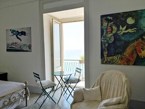 3 bedrooms, iron/ironing board, free WiFi, bed sheets - The terraces (Sciacca)