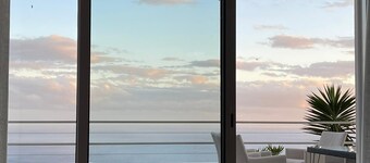 Casa Oliva-Panorama: Large designer apartment, fantastic views, heated pool