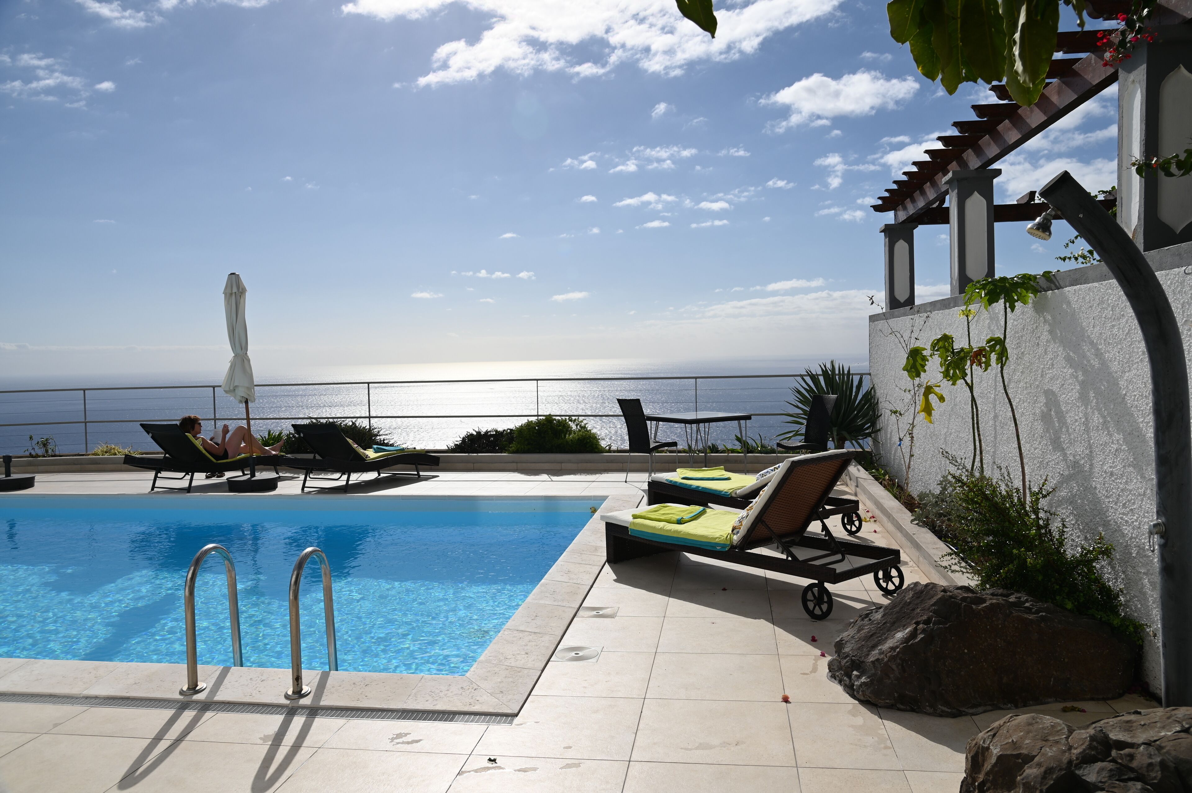 Piscine extérieure, piscine chauffée