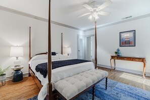 3 chambres, fer et planche à repasser, Wi-Fi gratuit, draps fournis