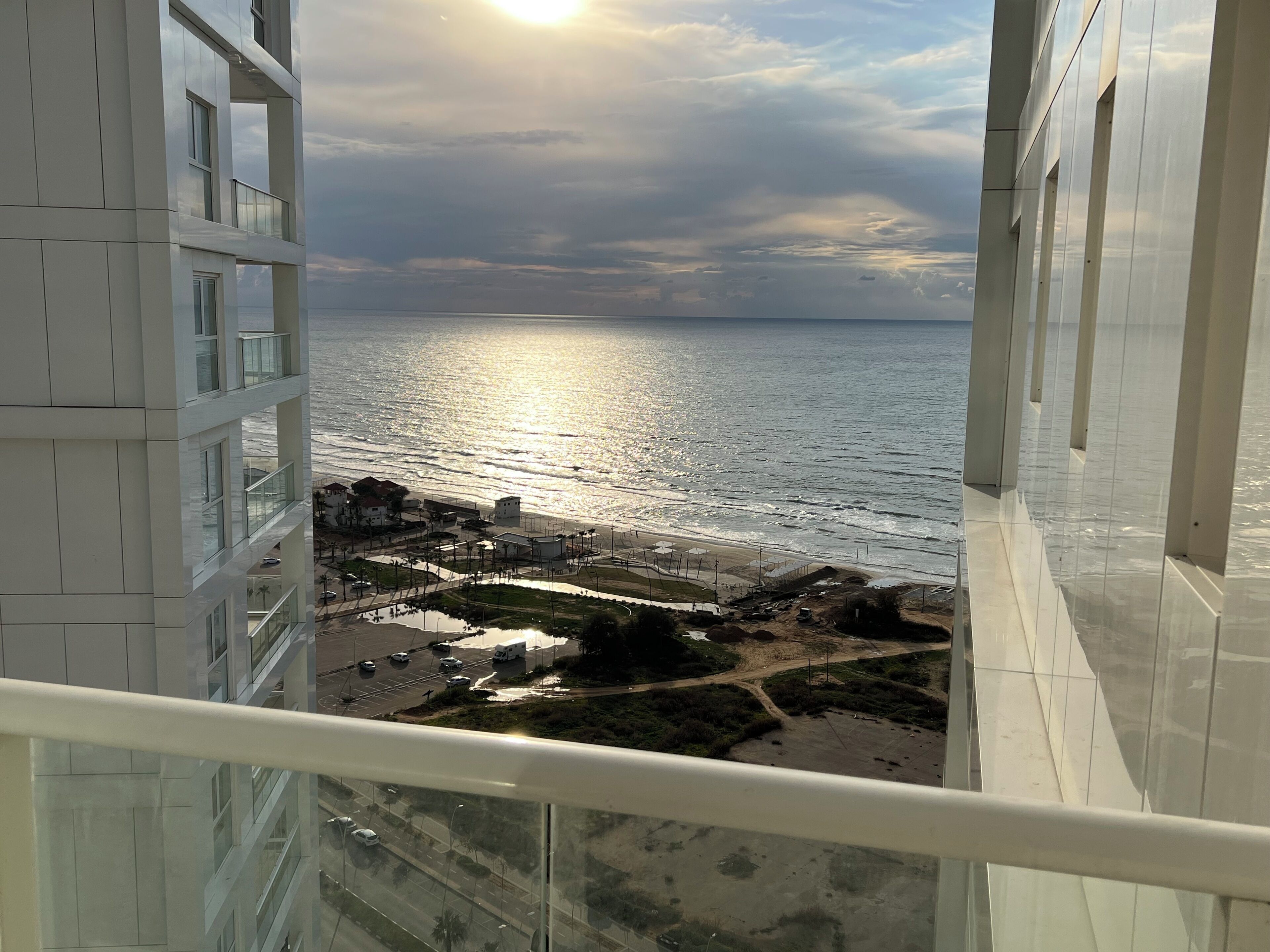 Lyxpenthouse - 3 sovrum - balkong - utsikt mot stranden | Utsikt från boendet