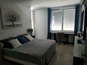 4 chambres, fer et planche Ă repasser, Wi-Fi gratuit, draps fournis