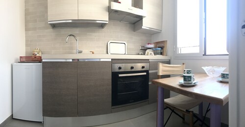 Historic center of Naples - Anna's house, 5-minute walk to the beach 