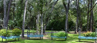 Westy's Boho Bungalow @ Rainbow River. Tranquil River Getaway!