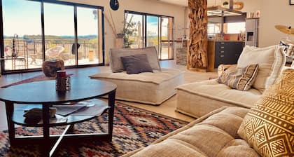 Happiness House "Carpe Diem"