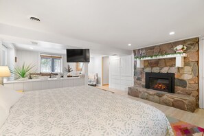 4 habitaciones, tabla de planchar con plancha y wifi gratis 