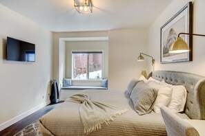 2 habitaciones, ropa de cama de alta calidad y escritorio