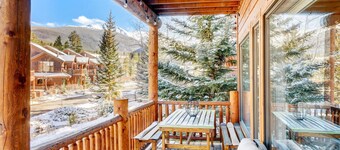Slopeside Chalet 97A I Hot Tub I Great Views I Bunk Room I Discounted Attractions