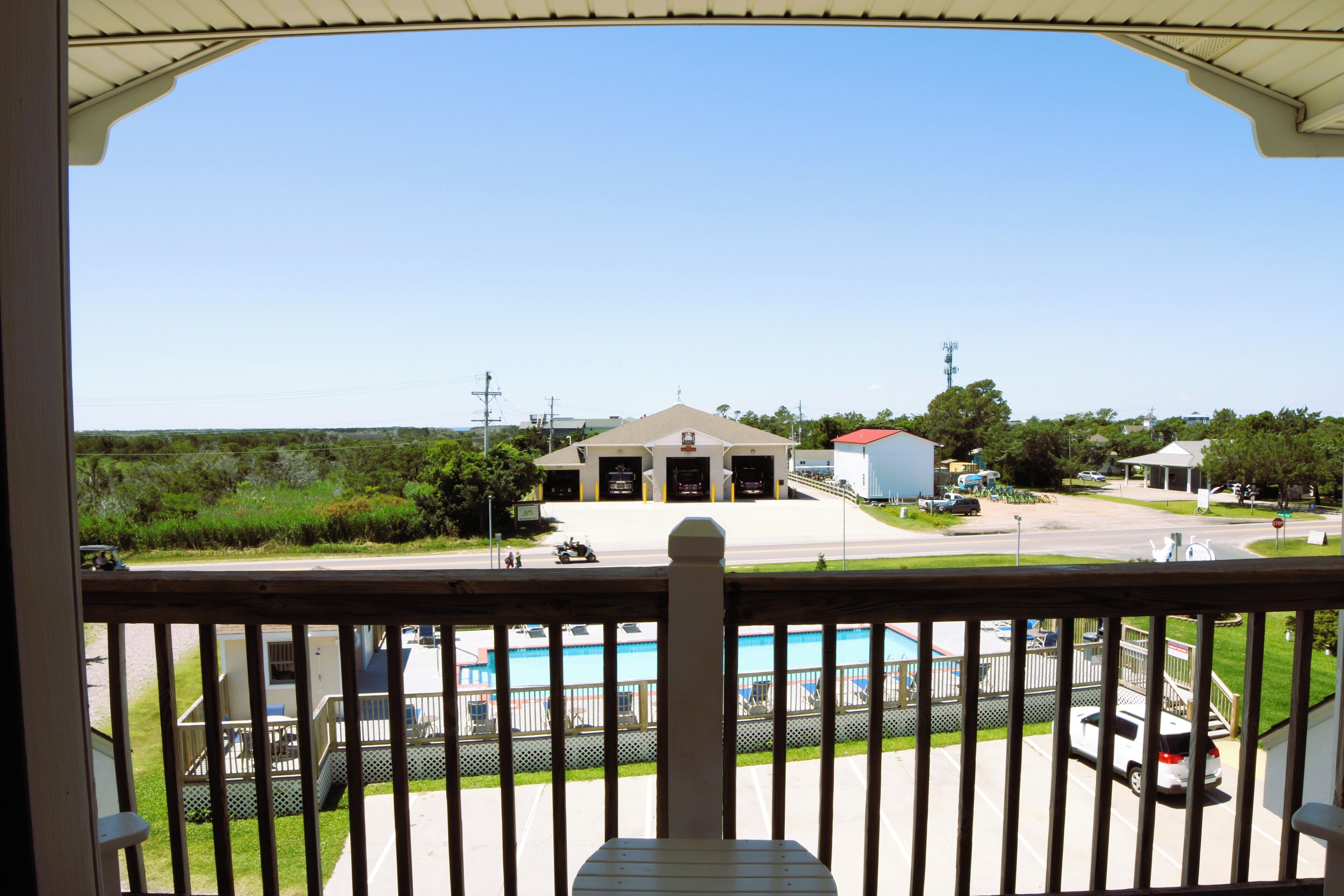 Executive Suite, Pool View | Terrace/patio