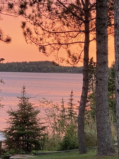 Lake Superior Beachfront Guesthouse