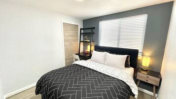 2 bedrooms, WiFi (free), bed sheets