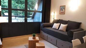 Televisie, tafelvoetbal en boeken