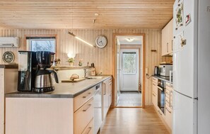 Kühlschrank, Herdplatte, Geschirrspüler