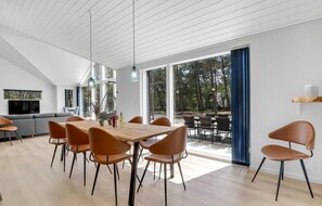 Dining - 4 bedroom lovely home in Nexø (Nexø)