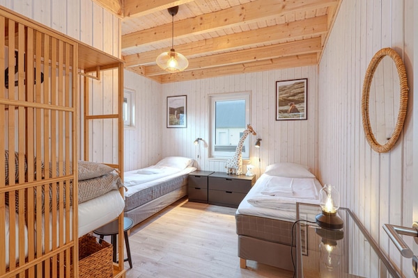 3 bedrooms, free WiFi, bed sheets