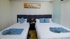 Habitación doble superior | Minibar, escritorio, espacio para trabajar con laptop y wifi gratis